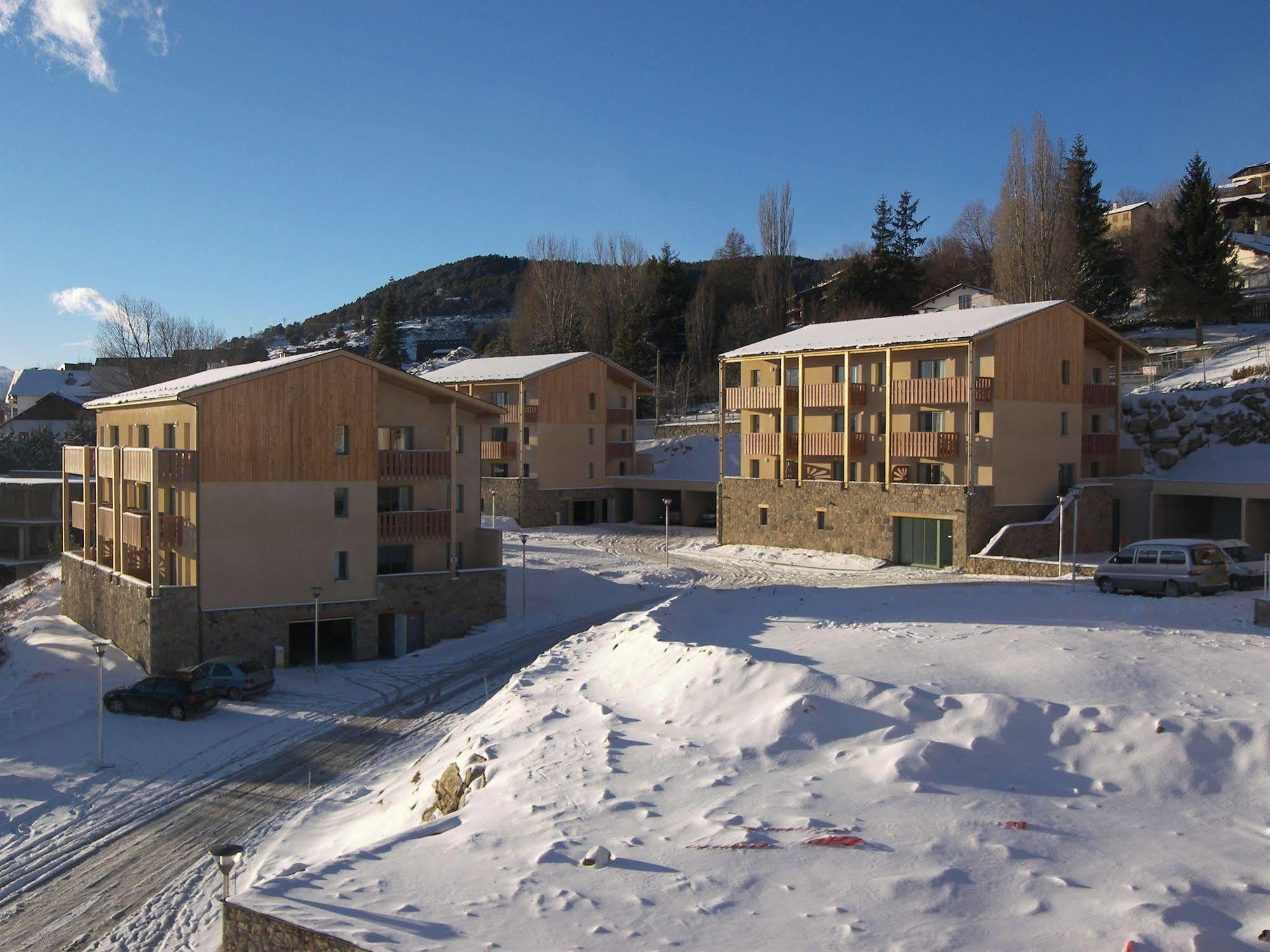 Residence Nemea Les Chalets Du Belvedere Font-Romeu-Odeillo-Via Kültér fotó
